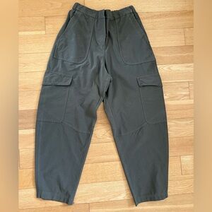 [SOLD] Lululemon Light Utilitech Cargo Pocket High-Rise Pant Carob Brown Size 27